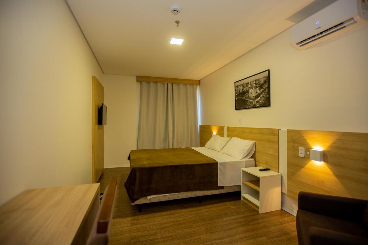 Tri Hotel Chapeco Bagian luar foto